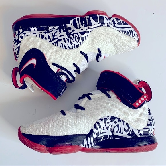 Nike LeBron 17 LeBron 4 Graffiti Shoes Size 5.5 - Picture 2 of 14